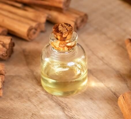 Cinnamon Bark Essential Oil Organic32570143730